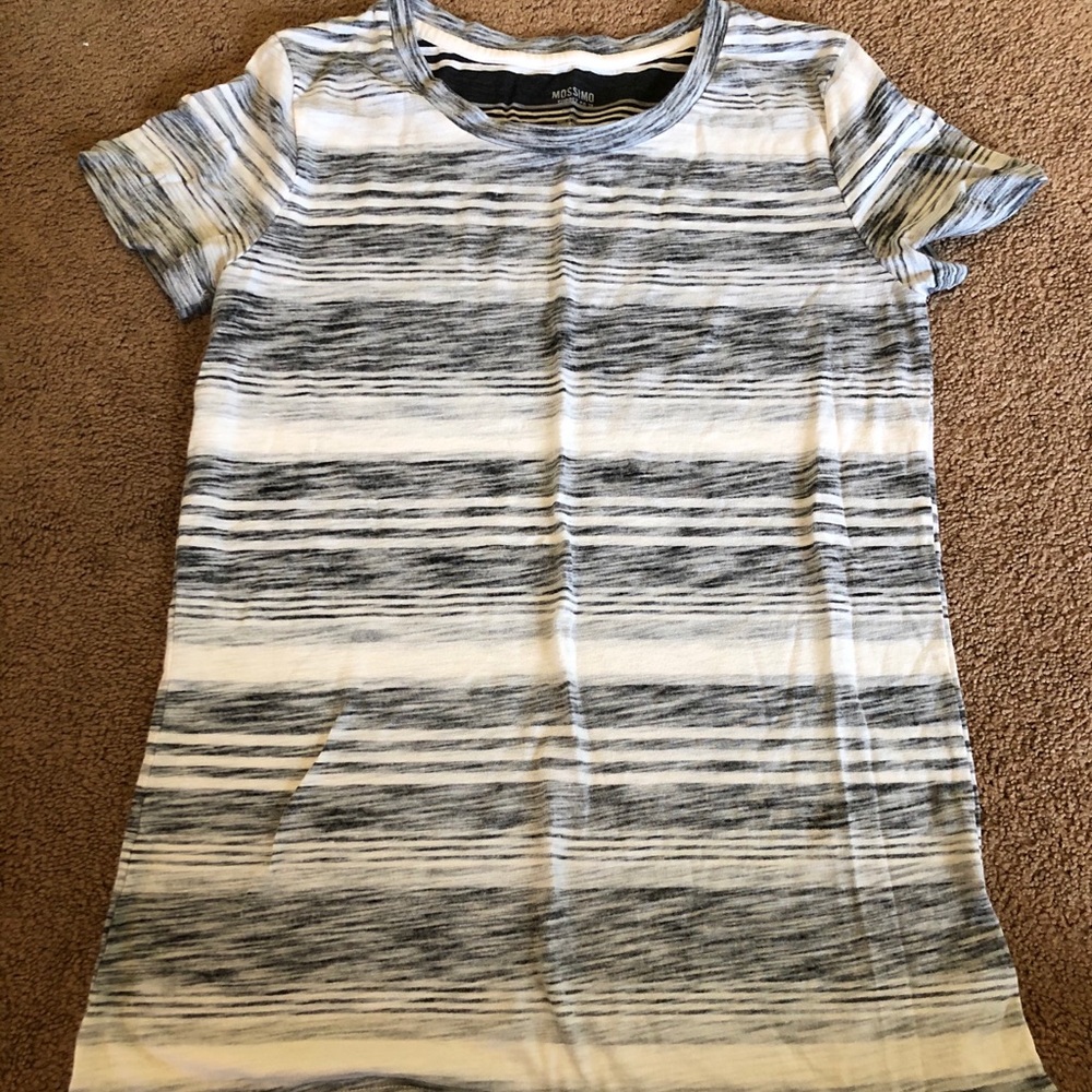 Mossimo Supply Co // Short Sleeve Tee